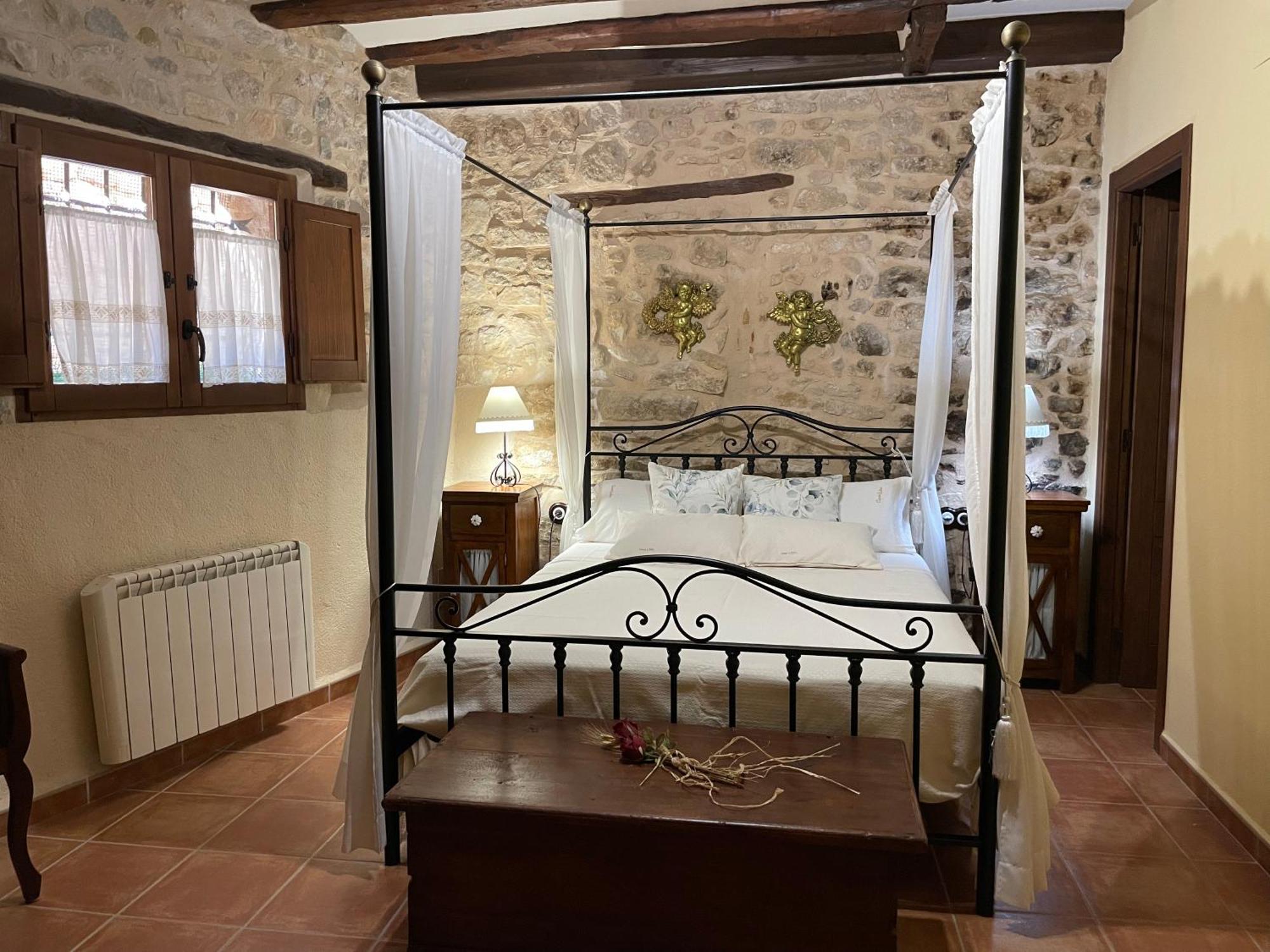 Casa Lidia - Antigua Posada Real Valderrobres Exteriör bild